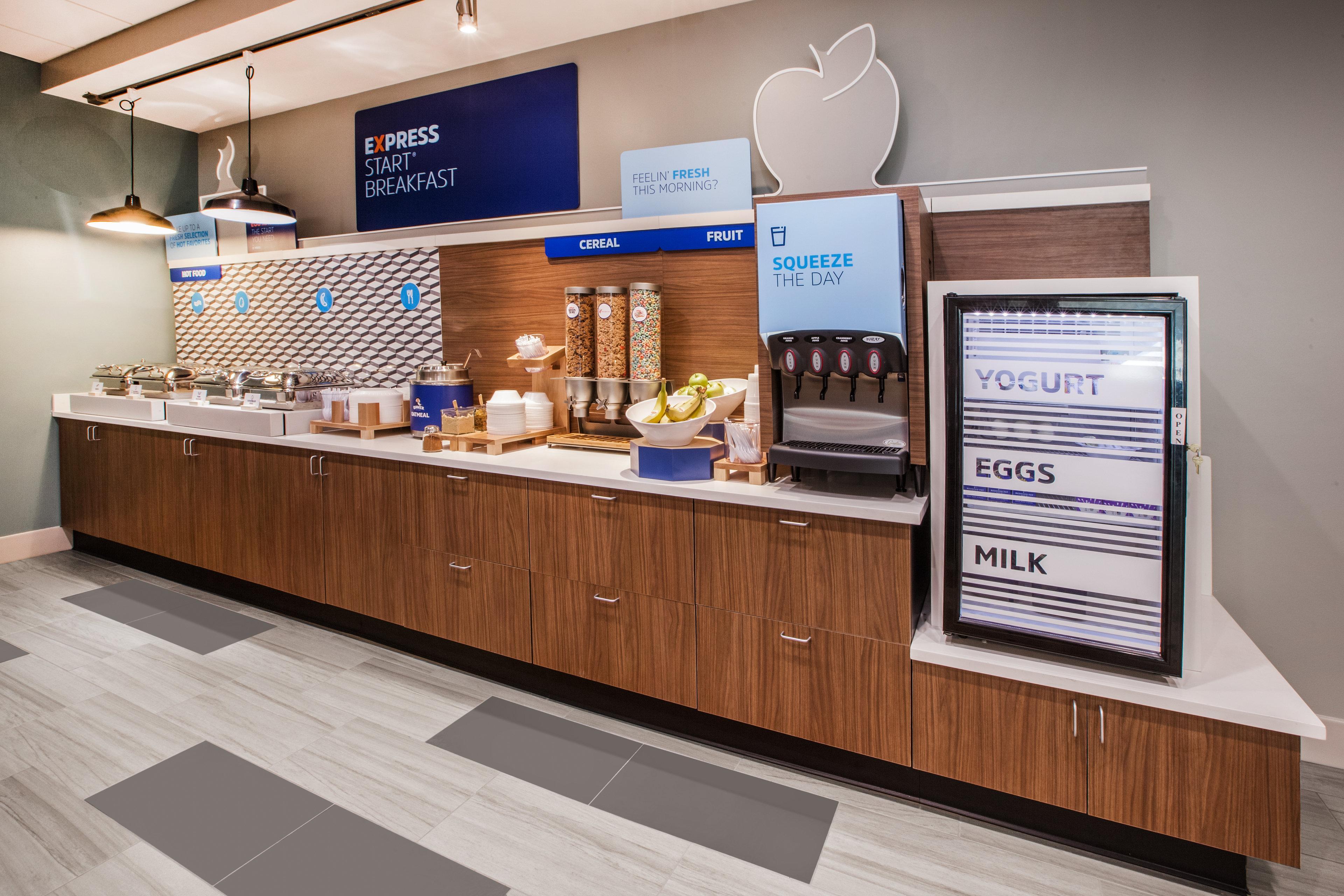 Holiday Inn Express & Suites - Fayetteville South By Ihg Екстер'єр фото