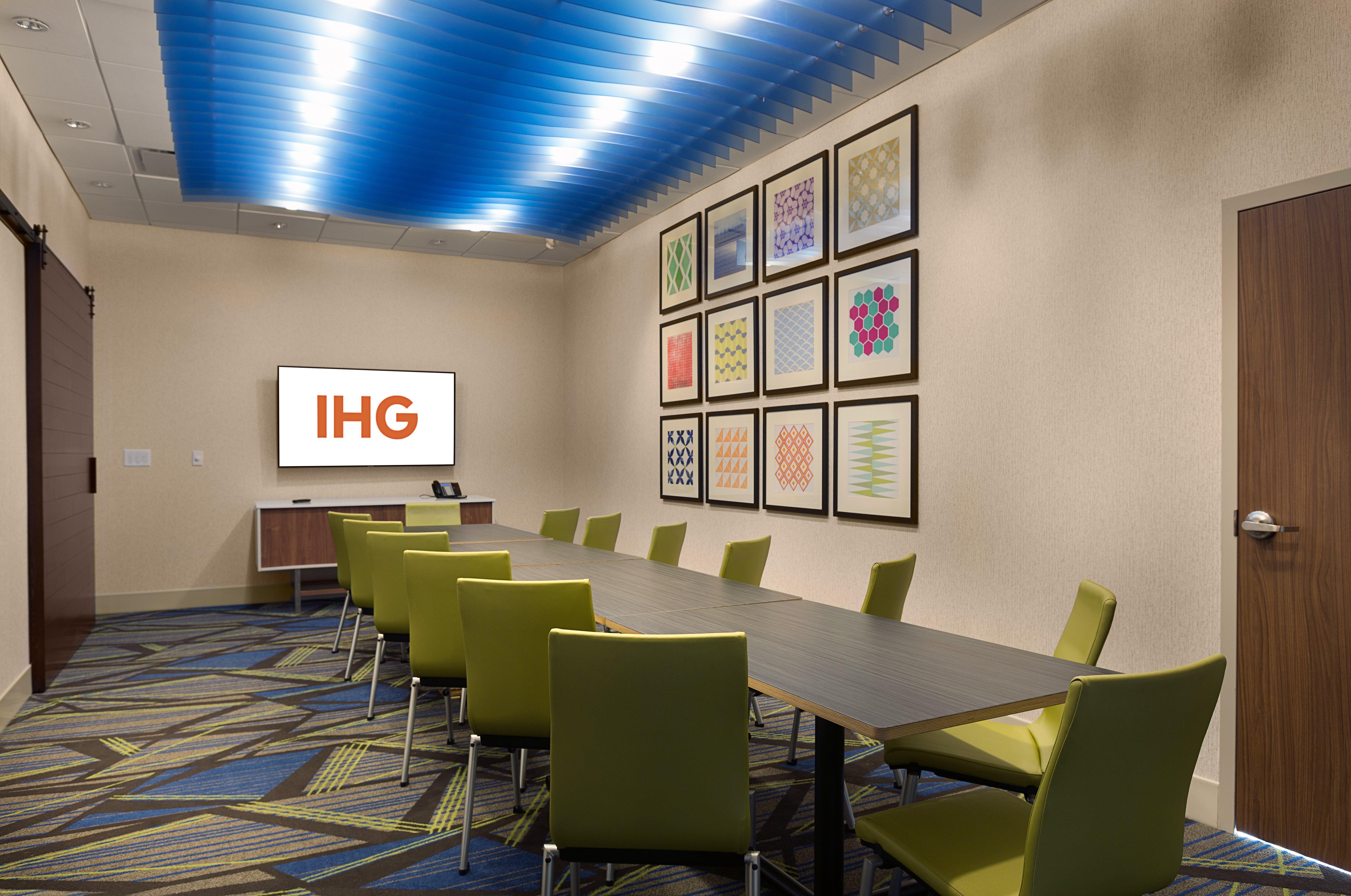 Holiday Inn Express & Suites - Fayetteville South By Ihg Екстер'єр фото