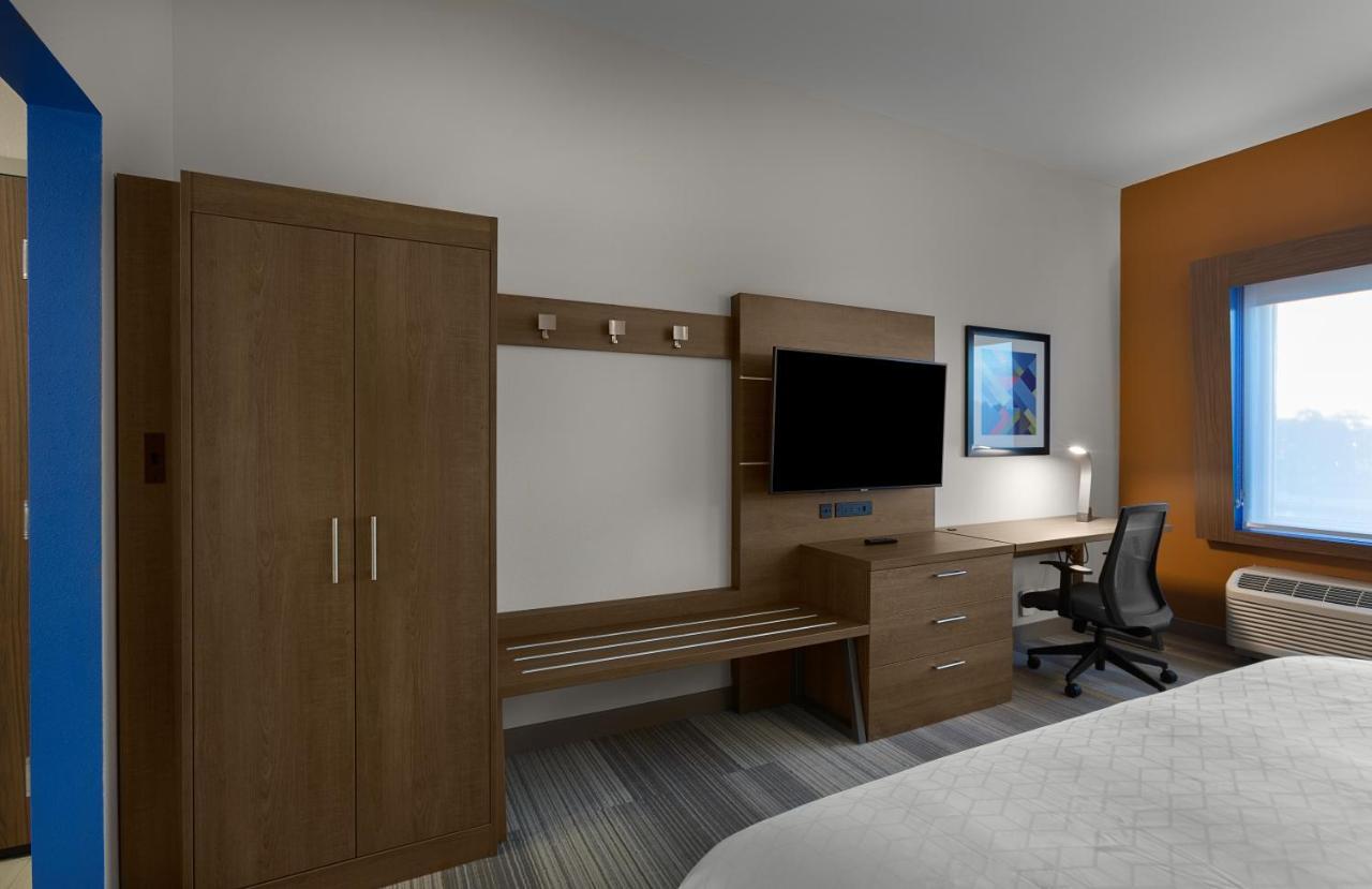 Holiday Inn Express & Suites - Fayetteville South By Ihg Екстер'єр фото
